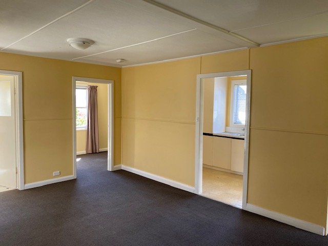 73 Kenbrae Avenue  GLENORCHY 4