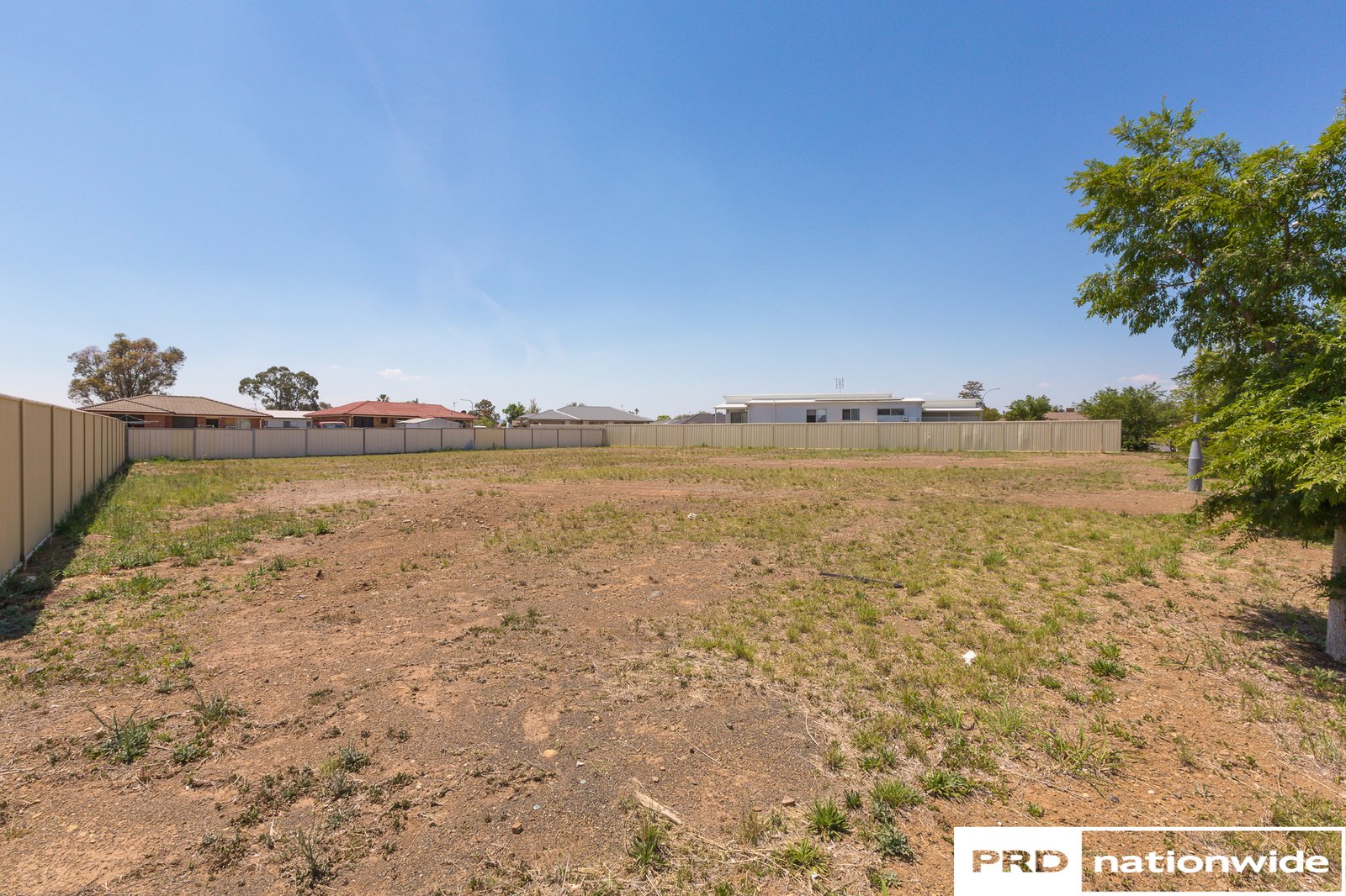73 Kenny Drive TAMWORTH 7
