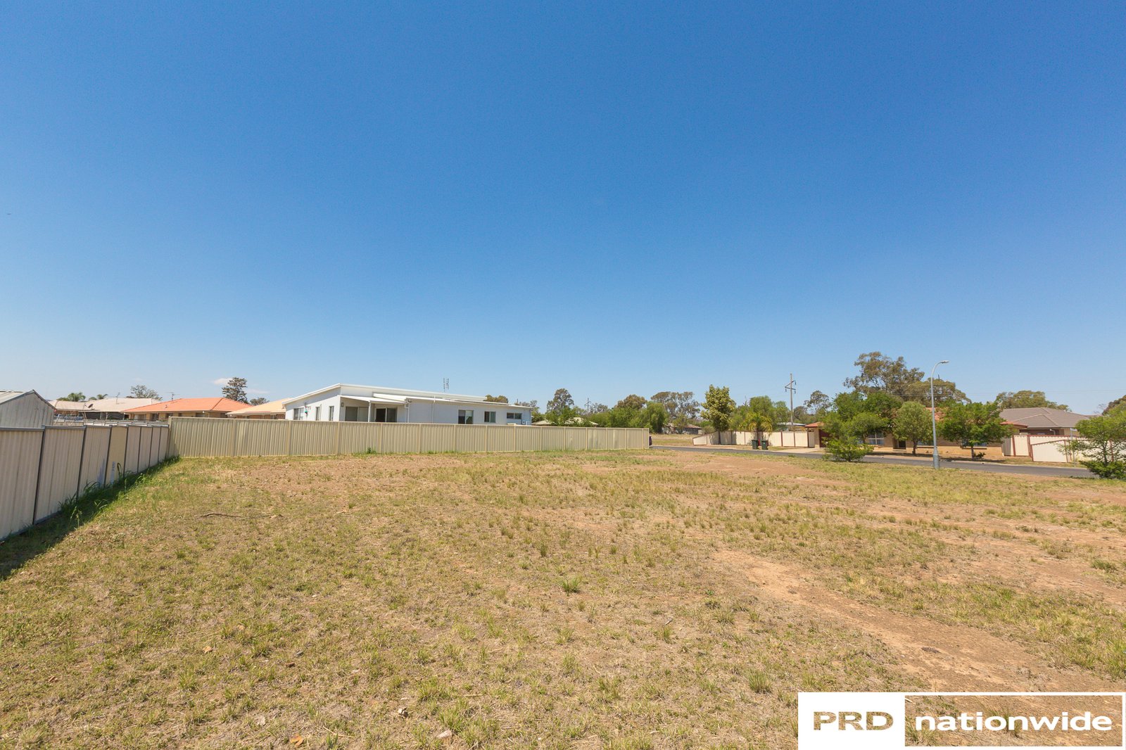 73 Kenny Drive TAMWORTH 10