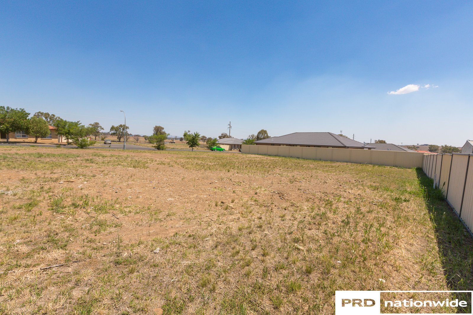 73 Kenny Drive TAMWORTH 14