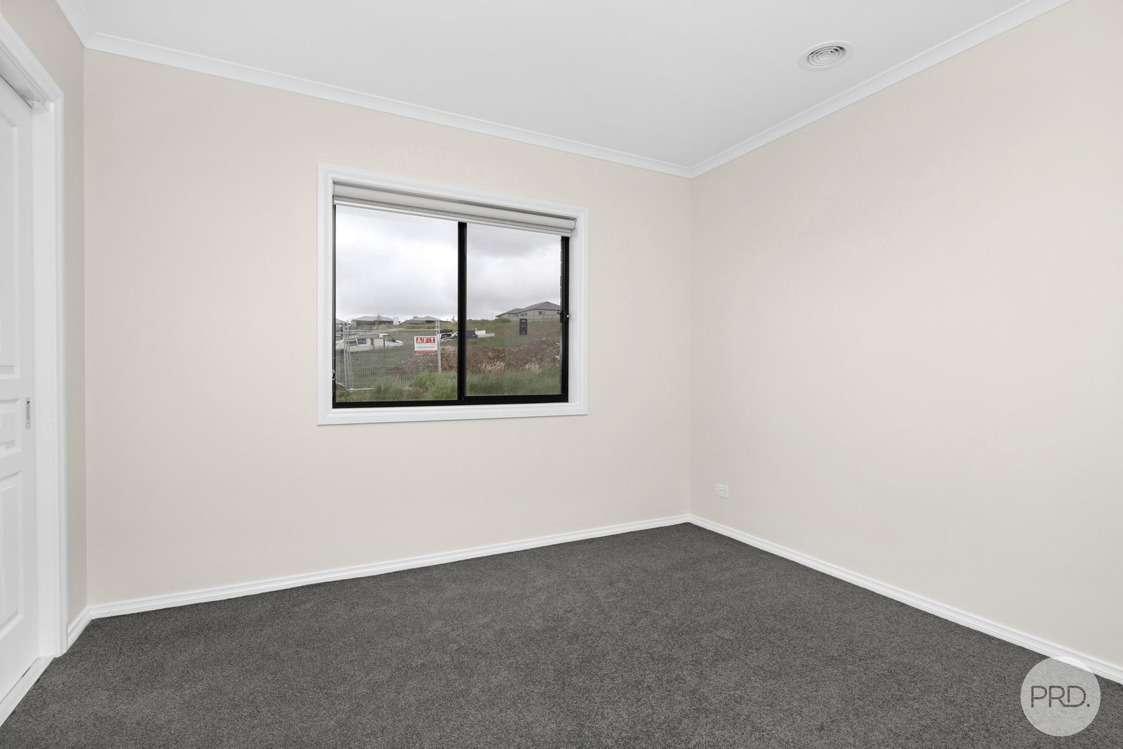73 Kensington Boulevard SMYTHES CREEK 8