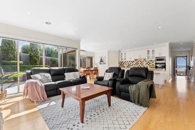 Gallery: 73 Leigh Road