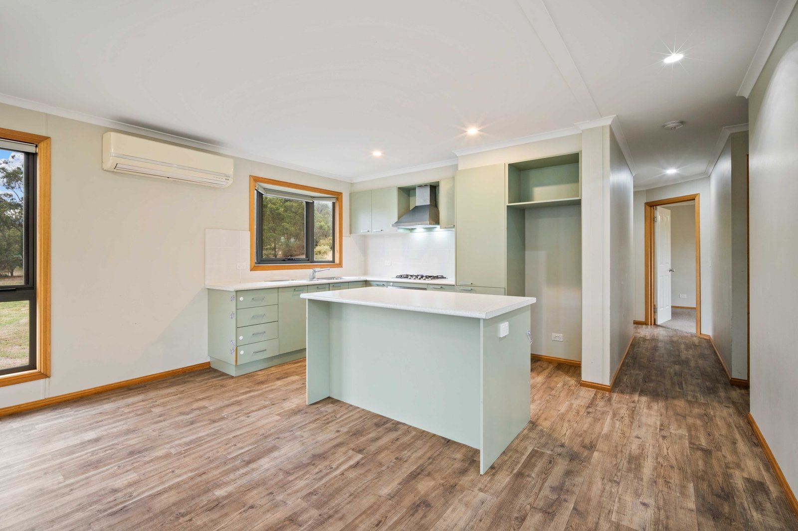 Gallery: 73 Linton Carngham Road