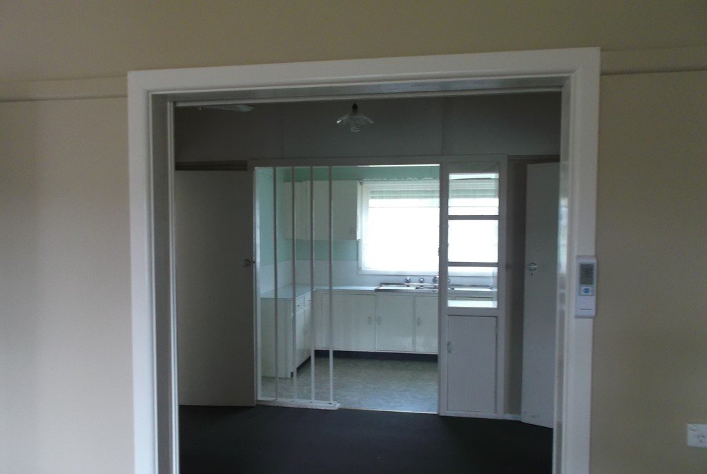 73 Lockhart Street ADELONG 2