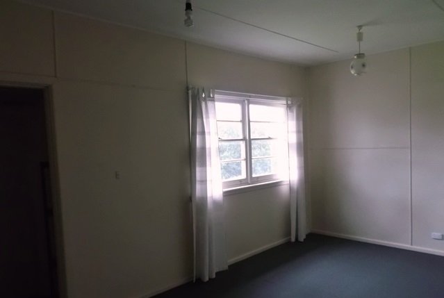 73 Lockhart Street ADELONG 7