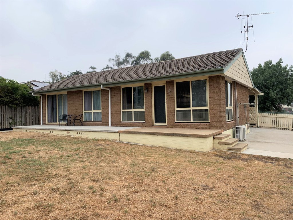 73 Malbon Street BUNGENDORE 1