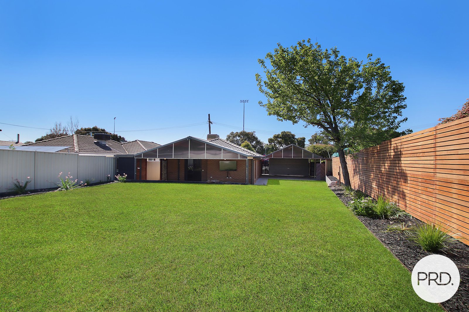 73 Marshall Street WEST WODONGA 21