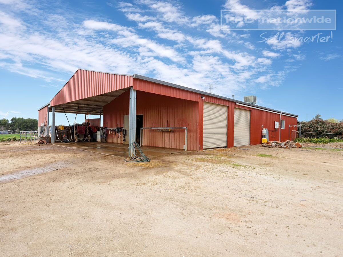 73 Mitchell Road LAKE ALBERT 20