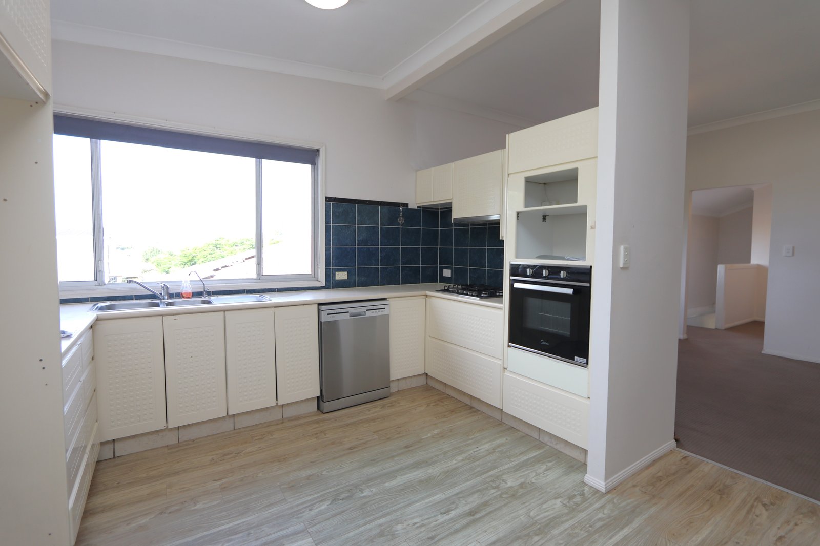 73 Musgrave Avenue LABRADOR 5
