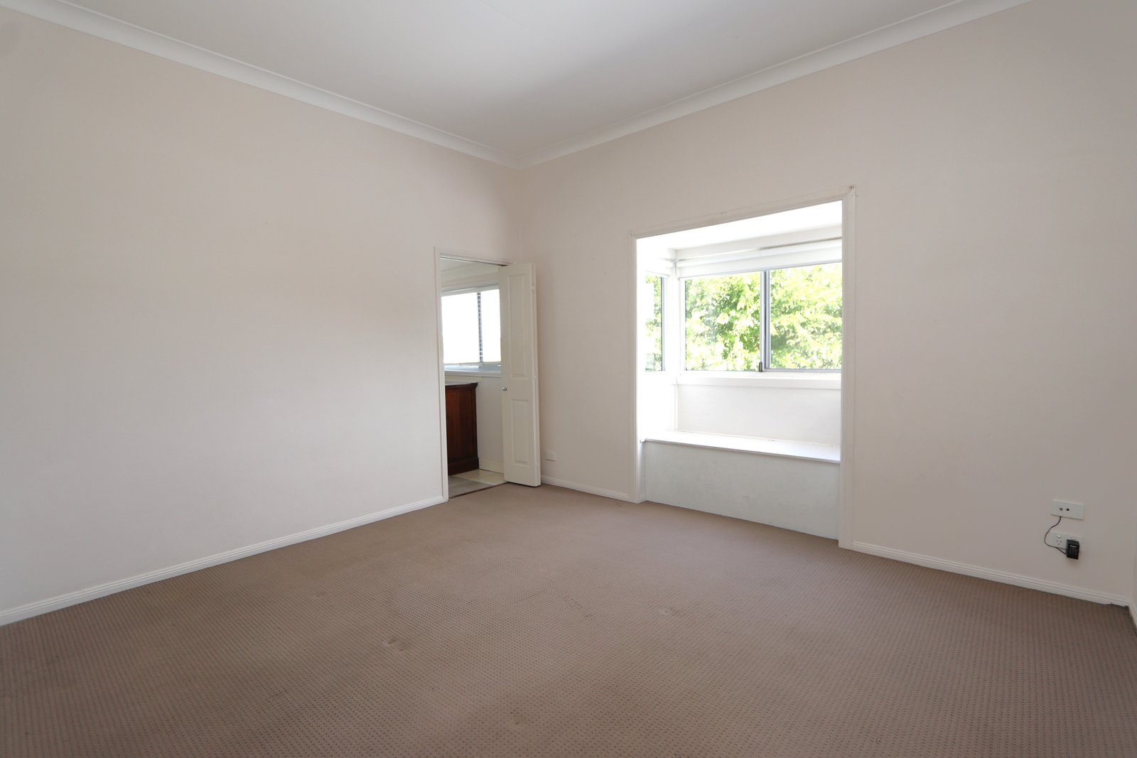 73 Musgrave Avenue LABRADOR 8