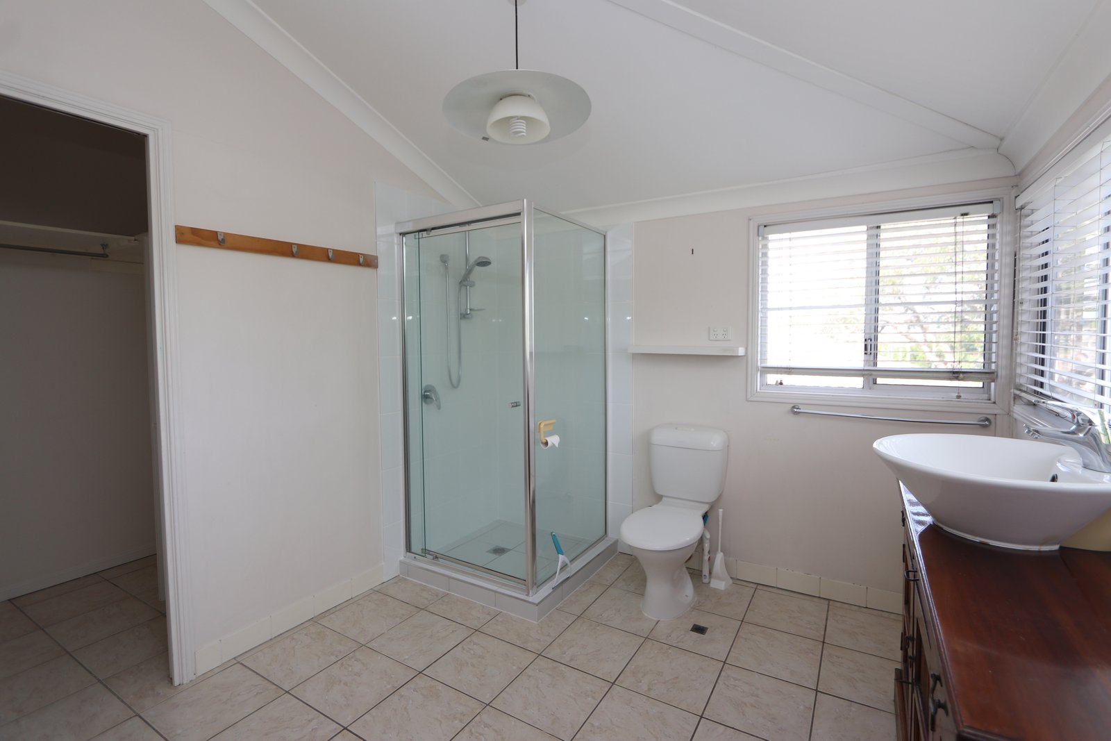73 Musgrave Avenue LABRADOR 10