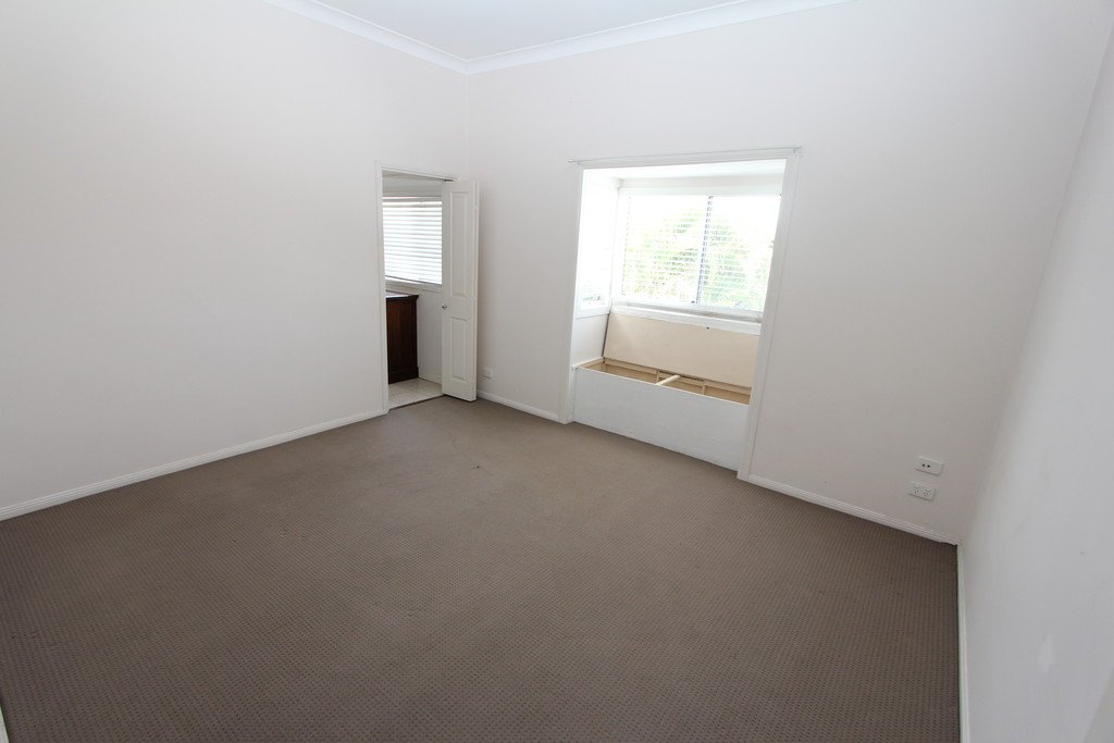 73 Musgrave Avenue LABRADOR 6