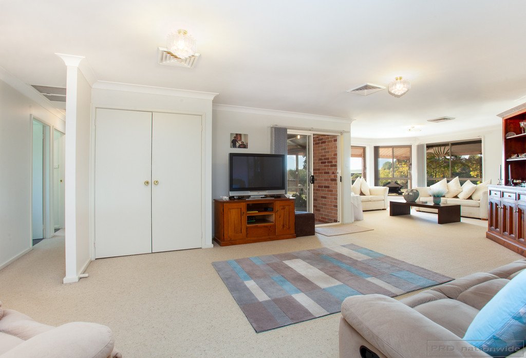 73 Orient St  GRETA 3