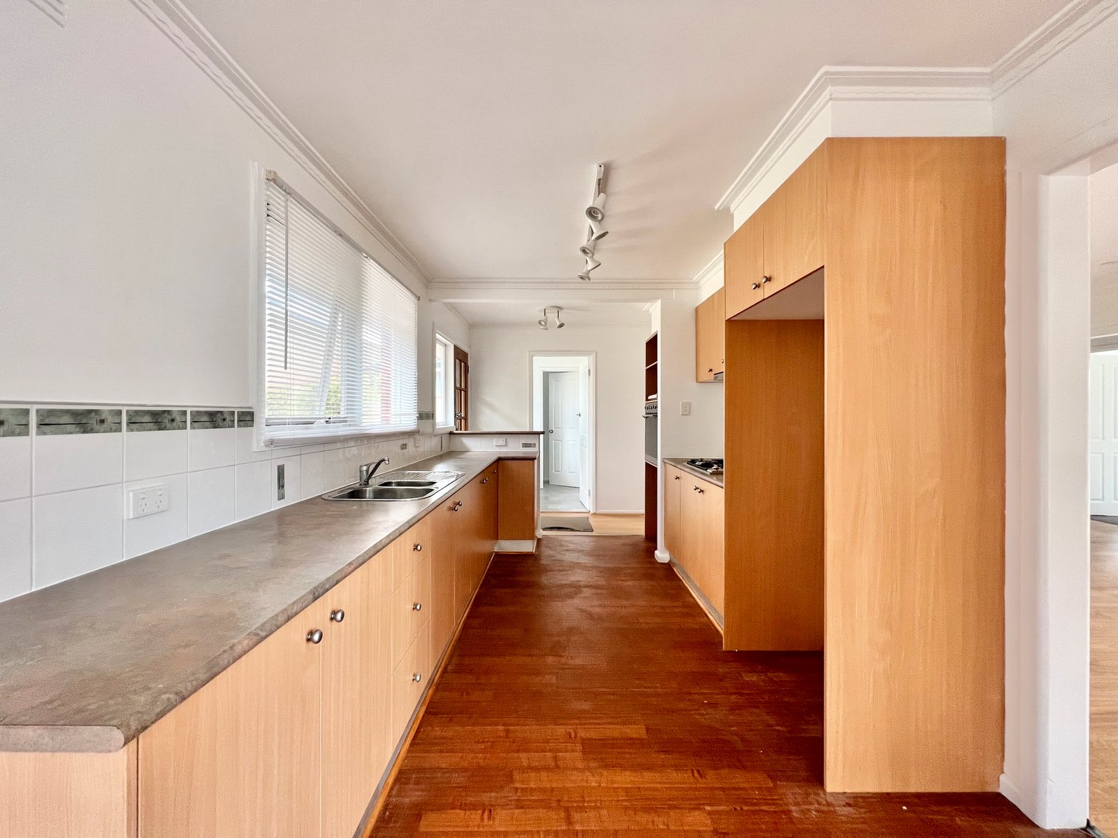 Gallery: 73 Plantation Road