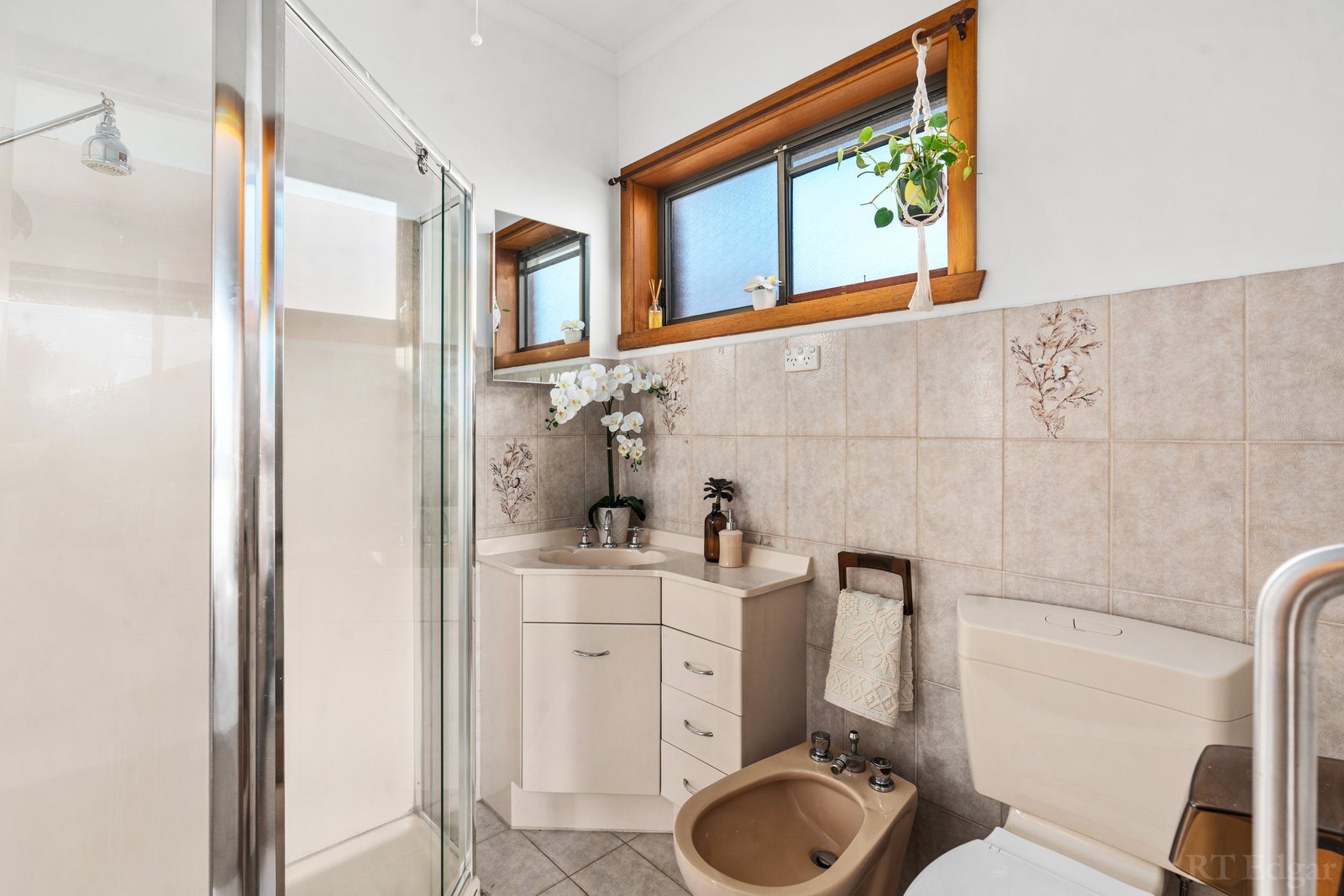 Real Estate and Property in 73 Reynard Street, Coburg, VIC