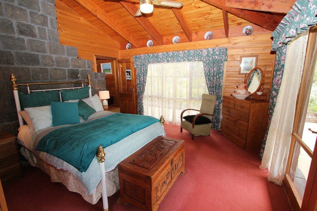 73 Rileys Road SNAKE VALLEY 8