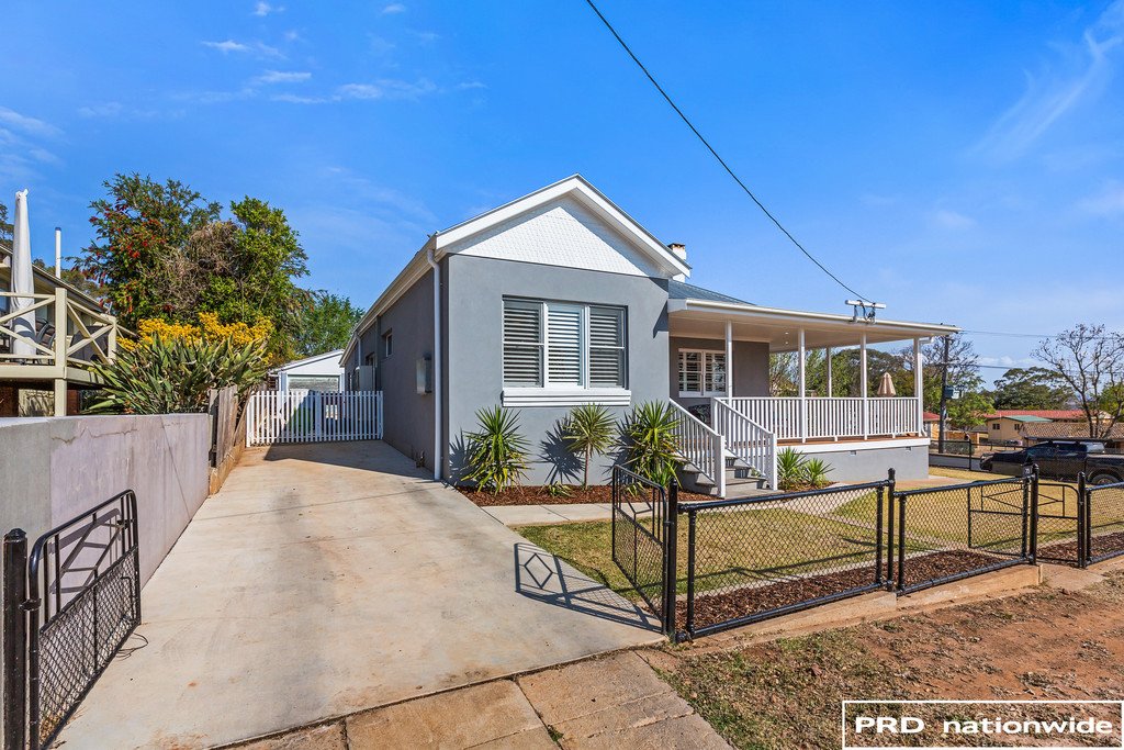 73 Roderick Street TAMWORTH 2