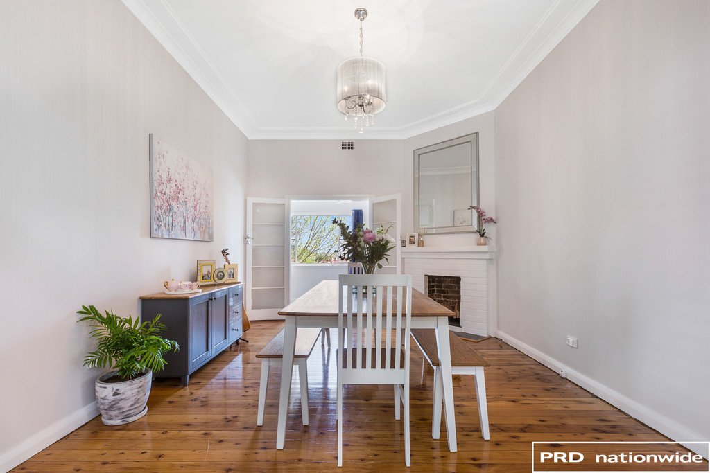 73 Roderick Street TAMWORTH 8