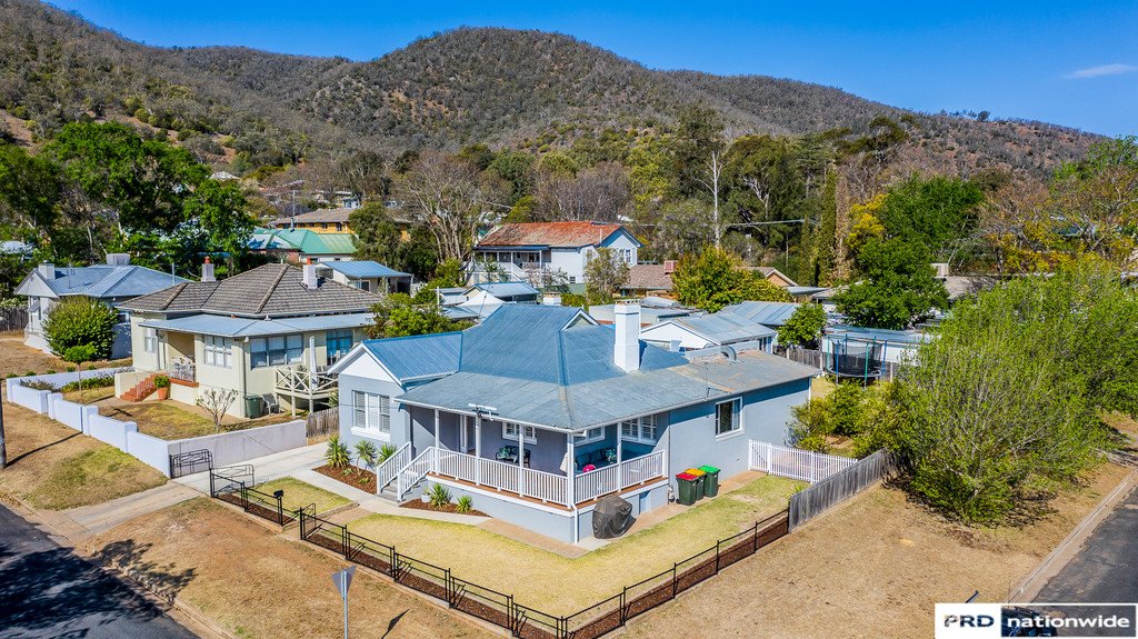 73 Roderick Street TAMWORTH 24