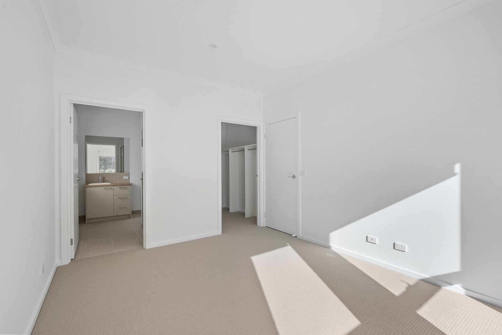 Gallery: 73 Sanctuary Blvd