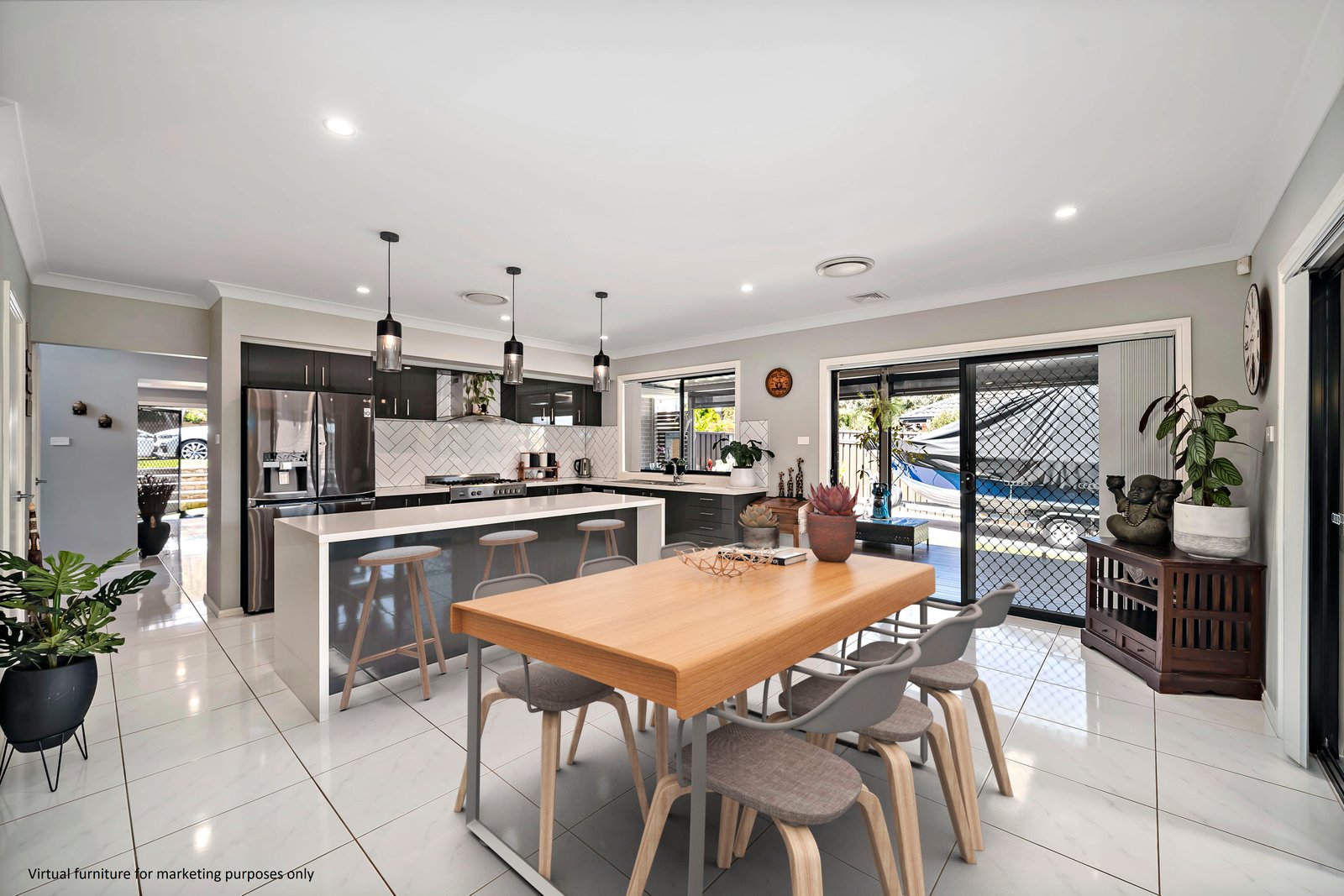 73 Saratoga Avenue CORLETTE 2