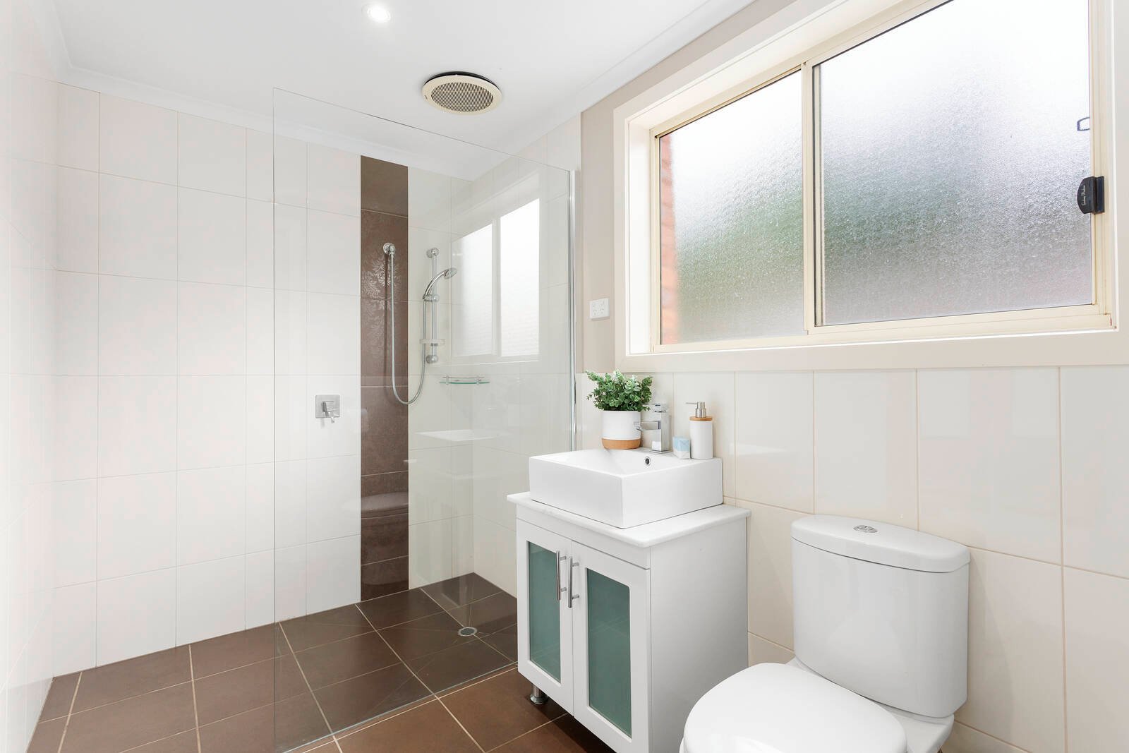 Real Estate and Property in 73 Sheepwash Road, Barwon Heads, VIC