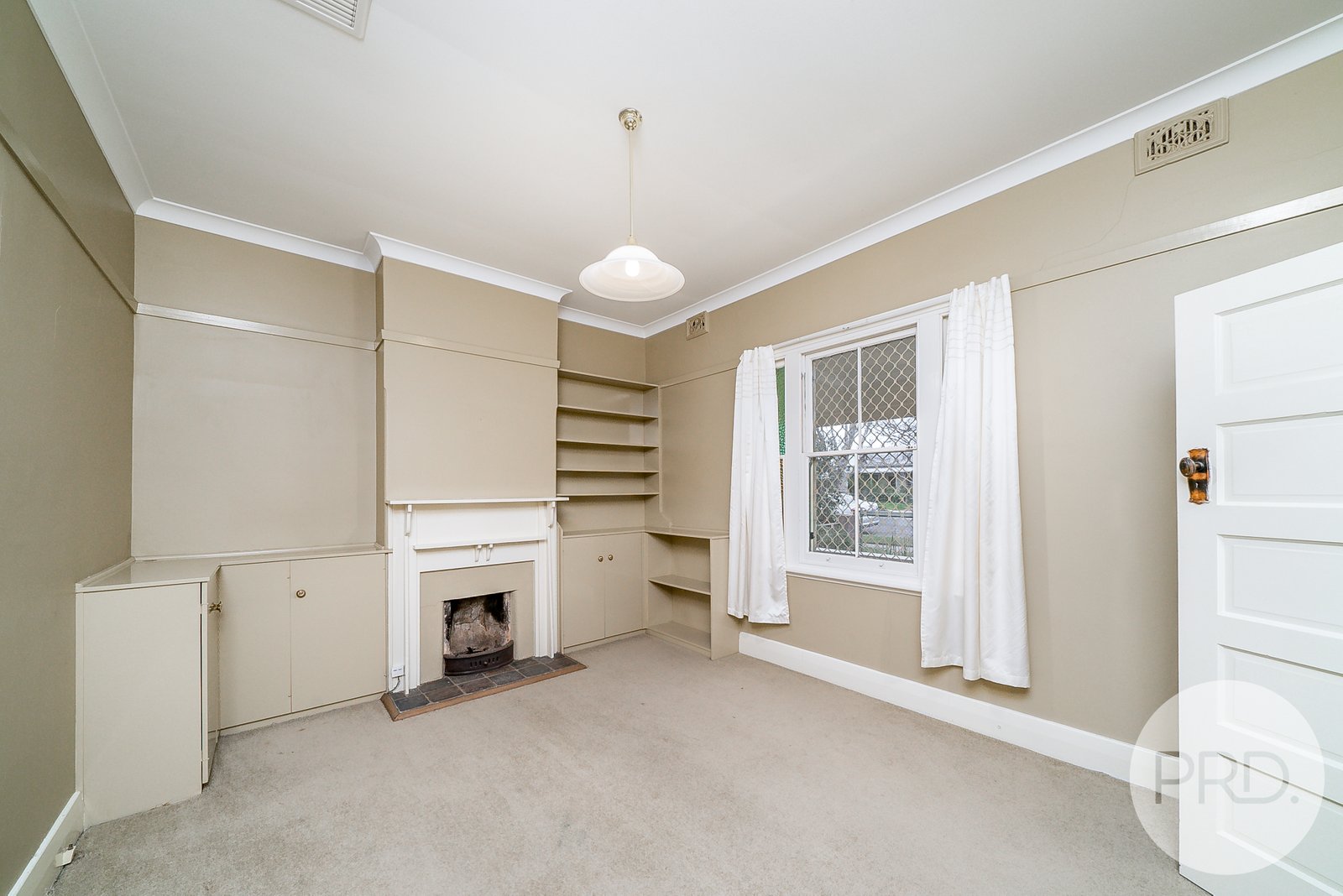 73 Simmons Street WAGGA WAGGA 3