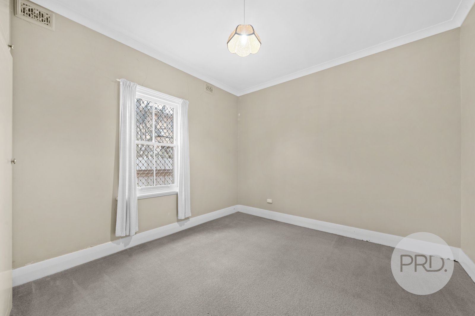 73 Simmons Street WAGGA WAGGA 7