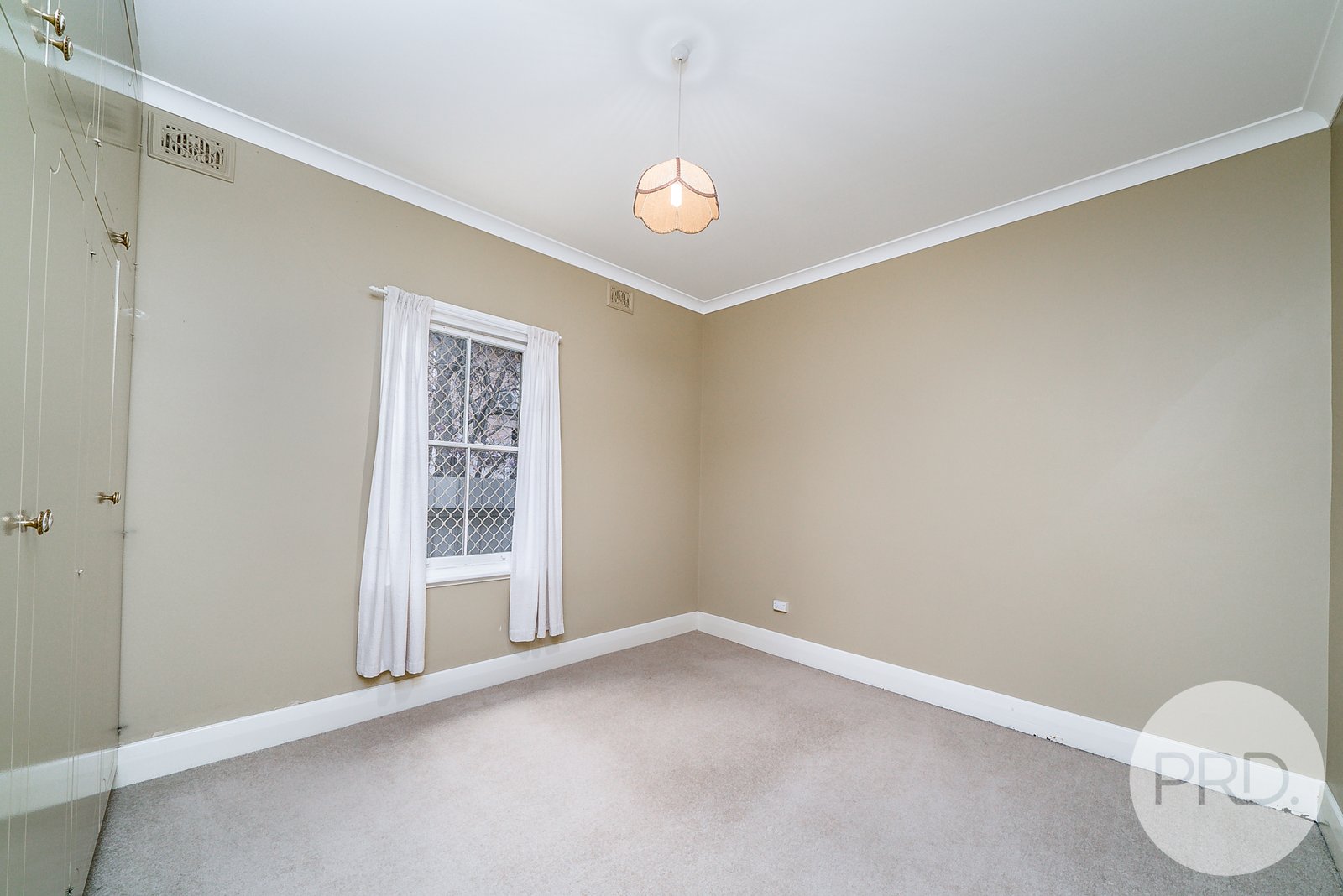 73 Simmons Street WAGGA WAGGA 4