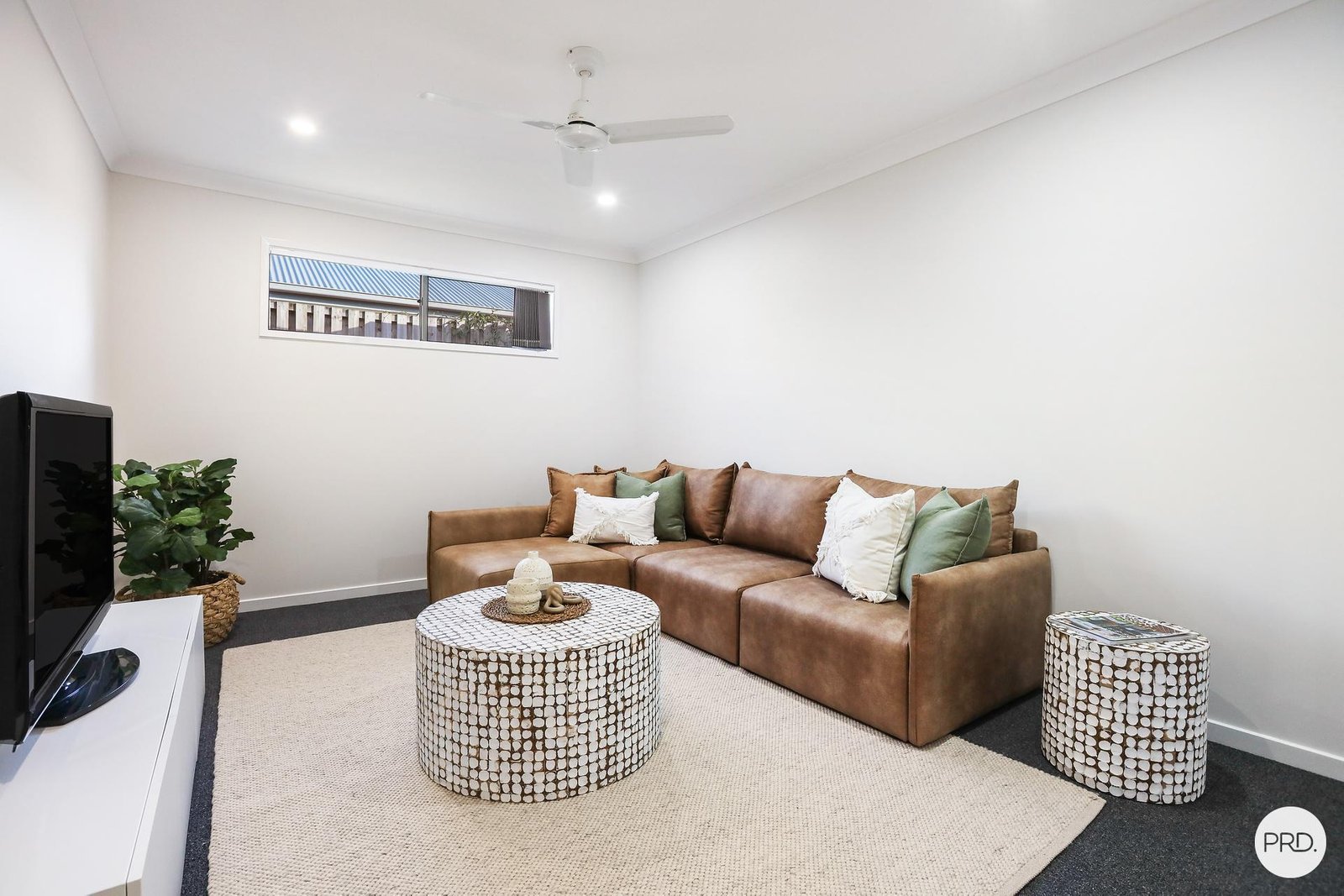 73 Stinson Circuit  COOMERA 3