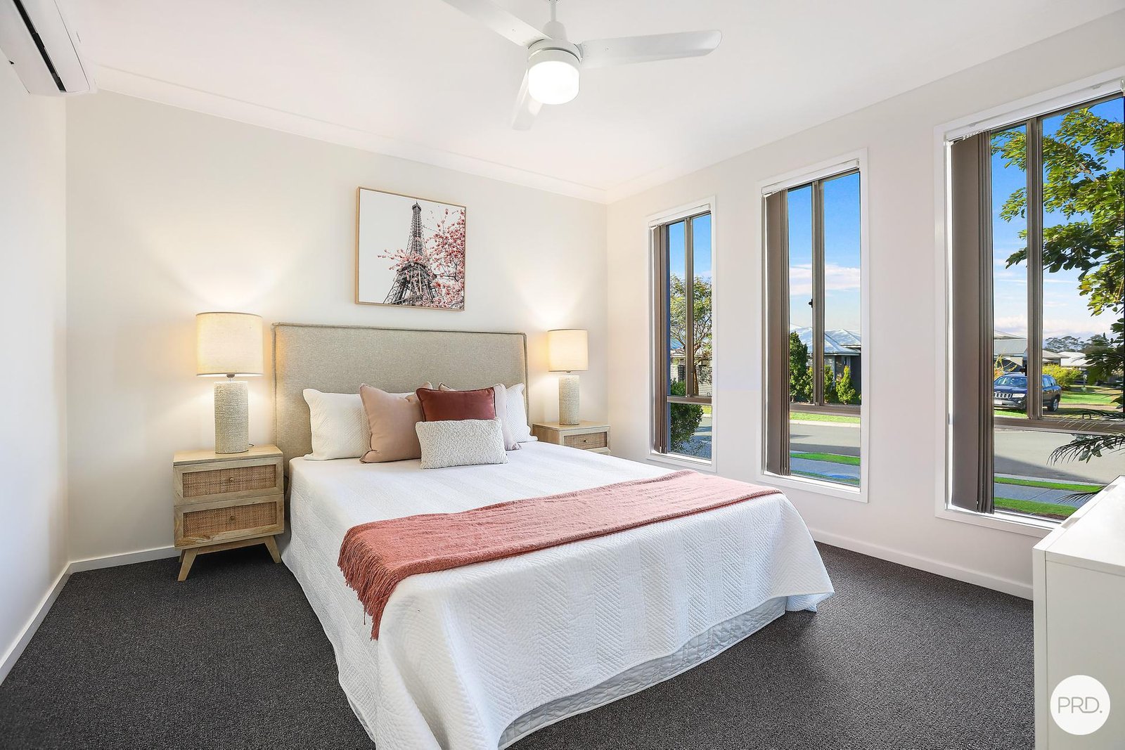 73 Stinson Circuit  COOMERA 7