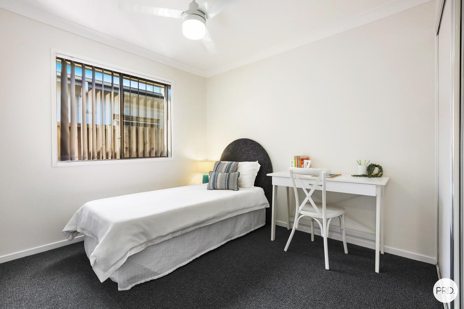 73 Stinson Circuit  COOMERA 9