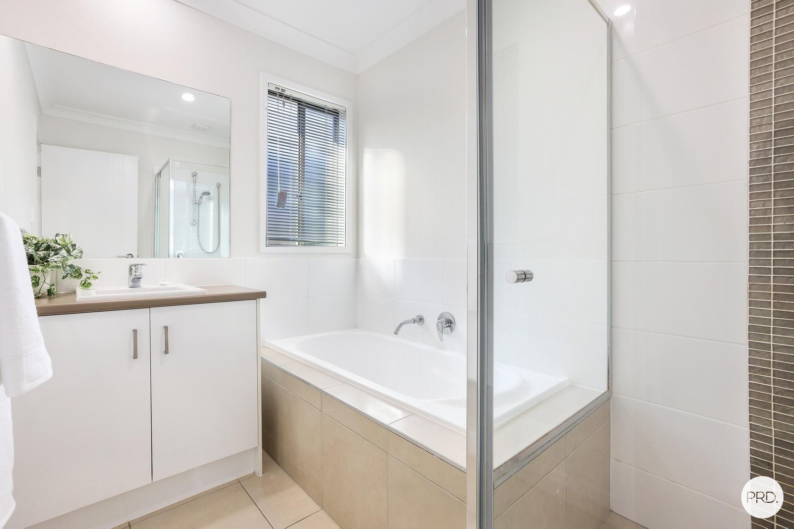 73 Stinson Circuit  COOMERA 12