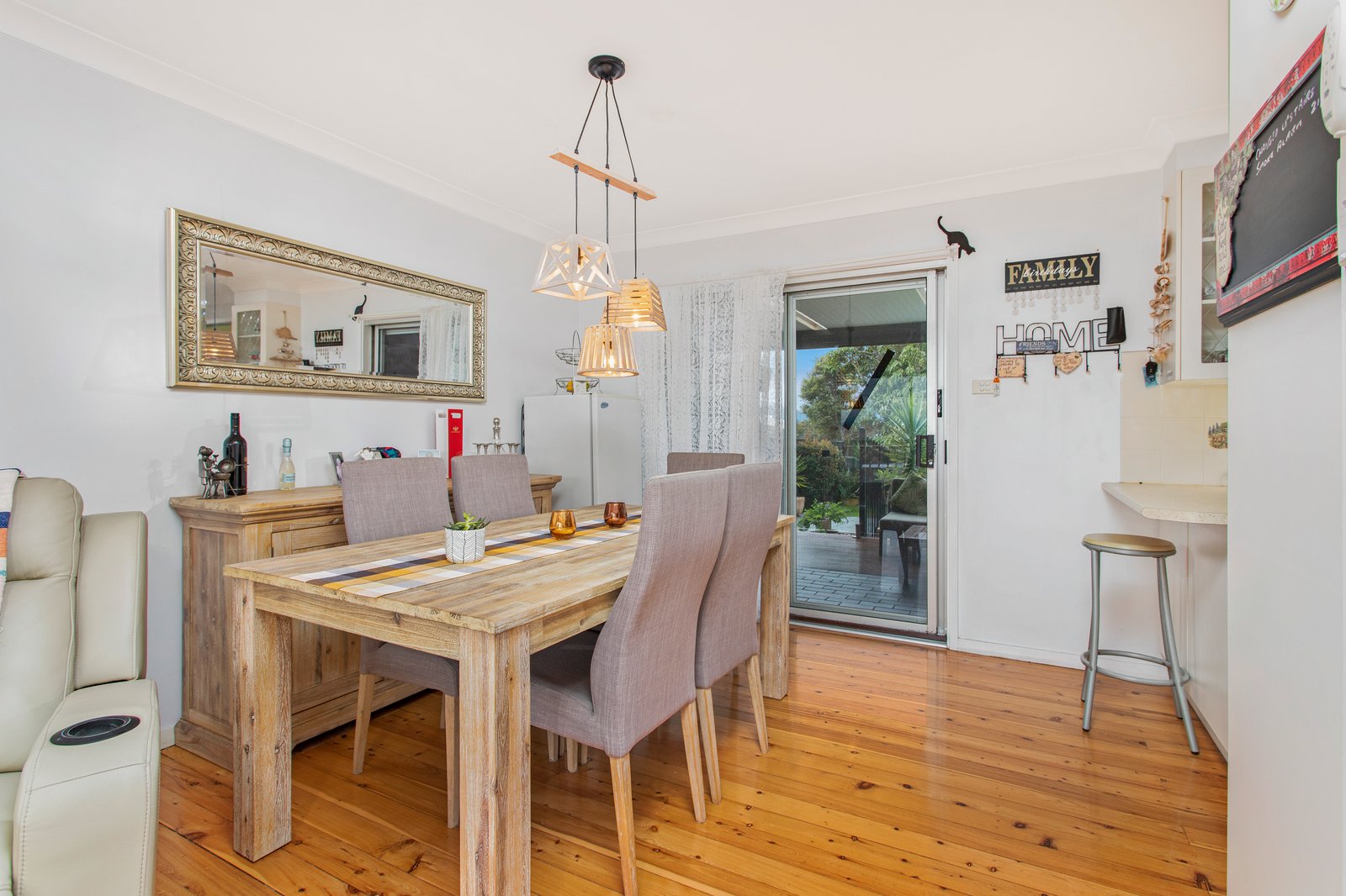 73 Tait Avenue KANAHOOKA 22