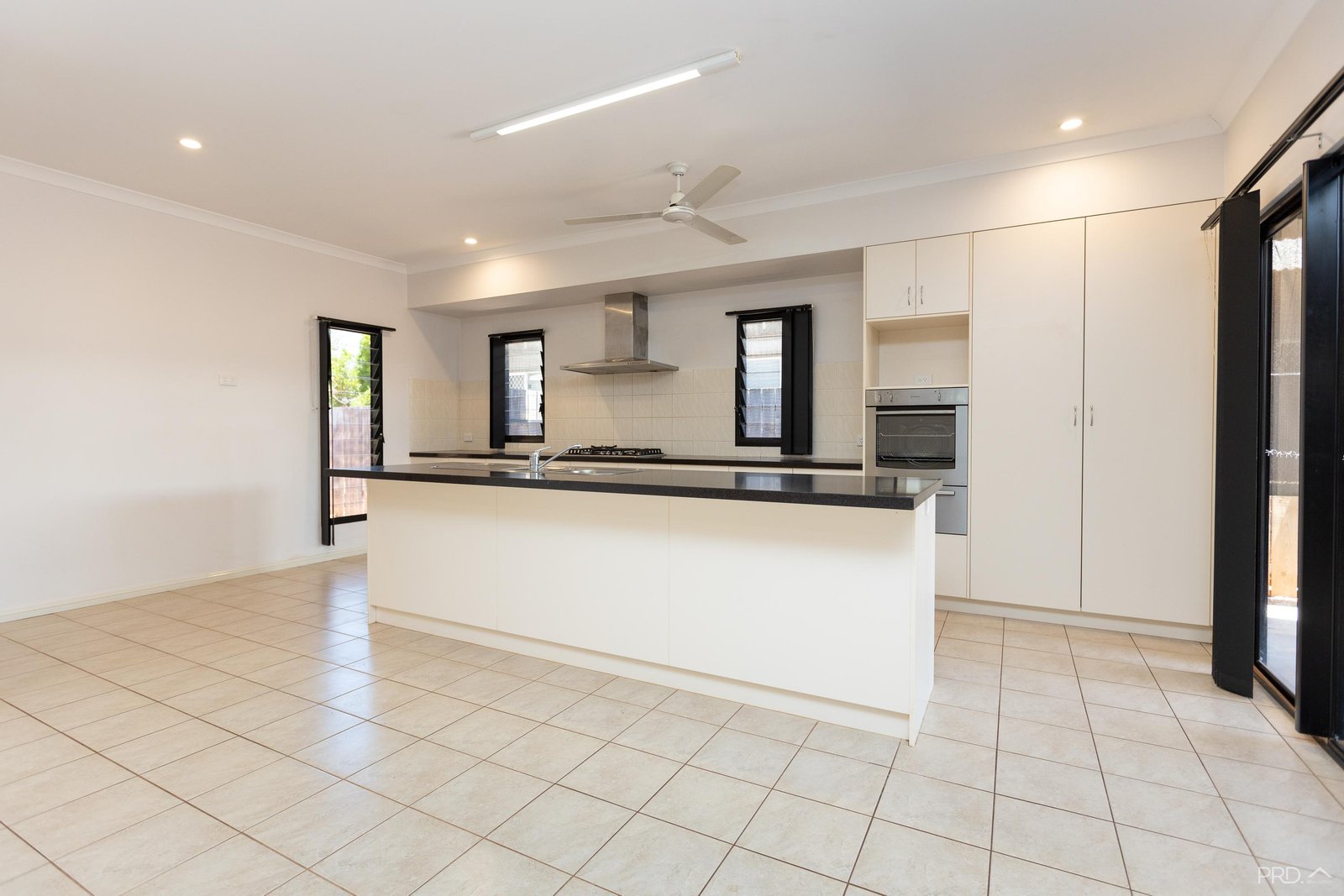 73 Tanami Drive BILINGURR 8