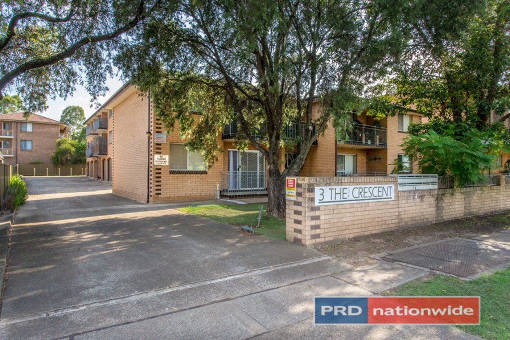 7/3 The Crescent,  PENRITH 2