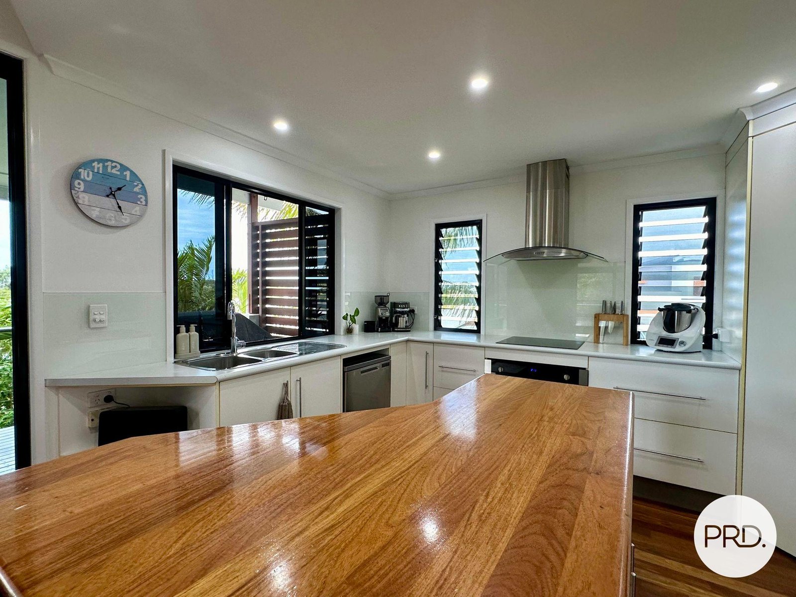 73 The Oaks Road TANNUM SANDS 5