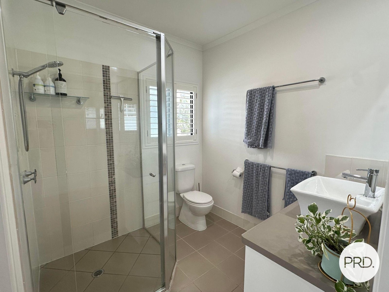 73 The Oaks Road TANNUM SANDS 10