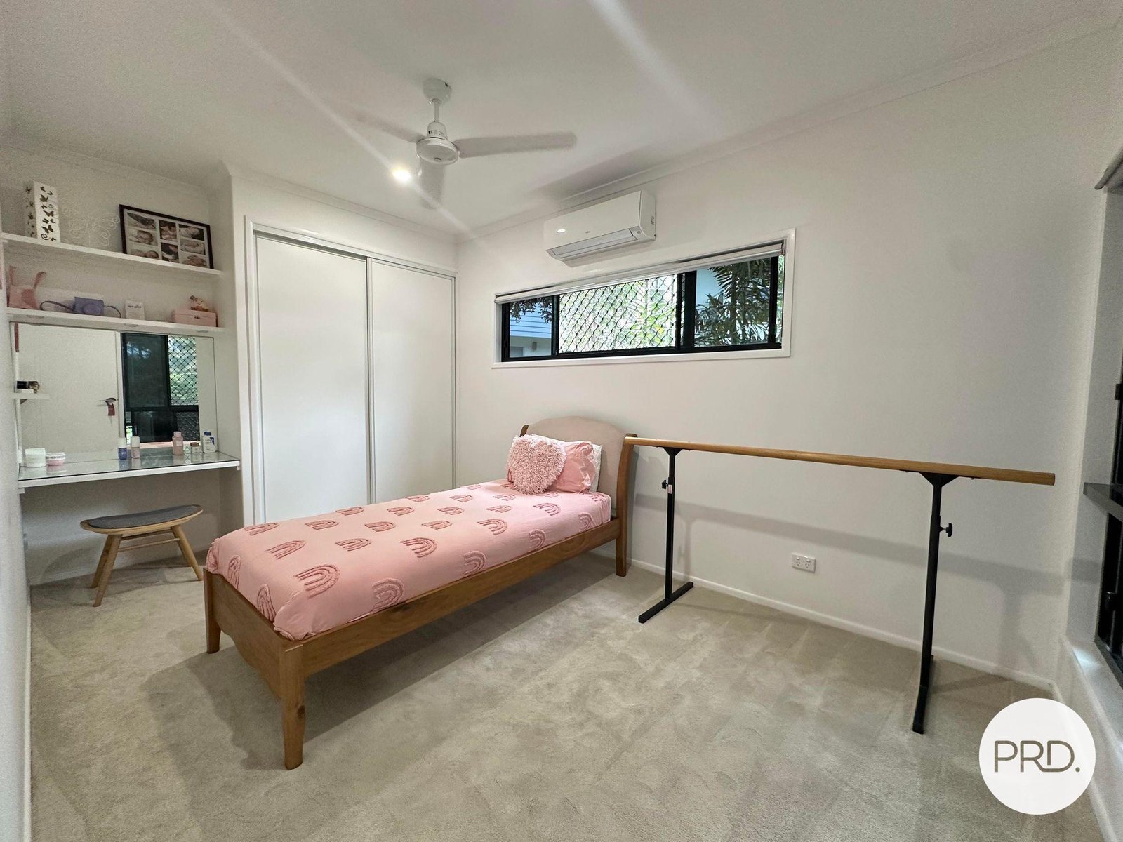 73 The Oaks Road TANNUM SANDS 11