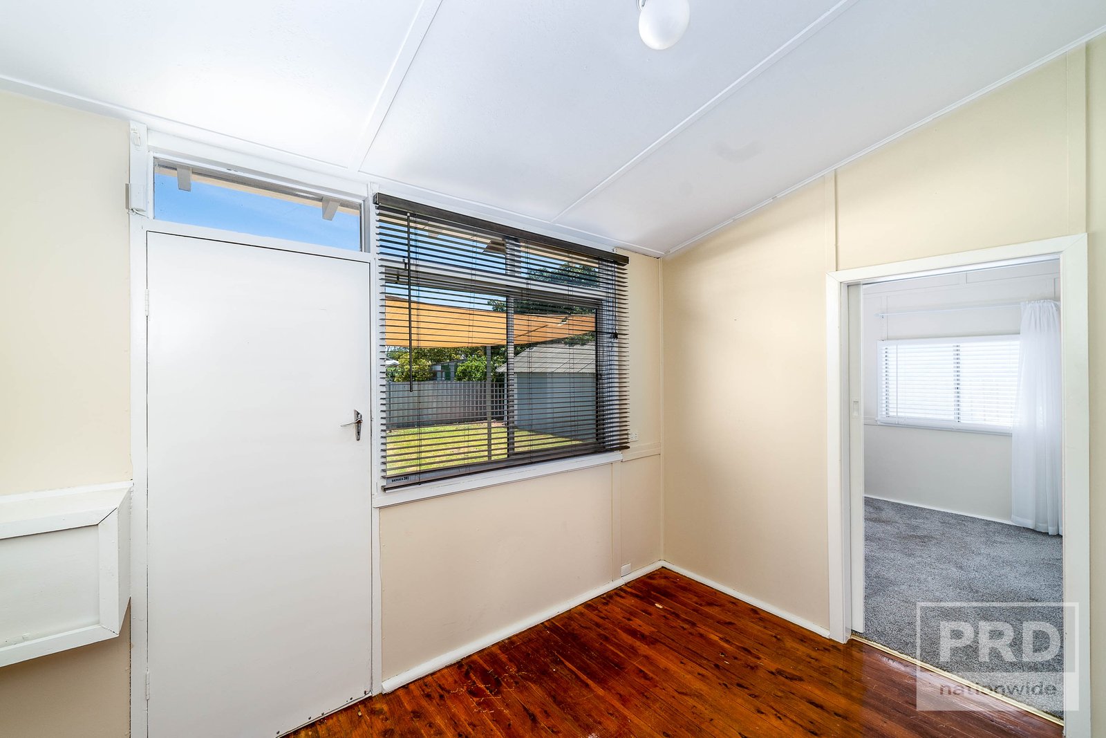 73 Urana Street TURVEY PARK 8