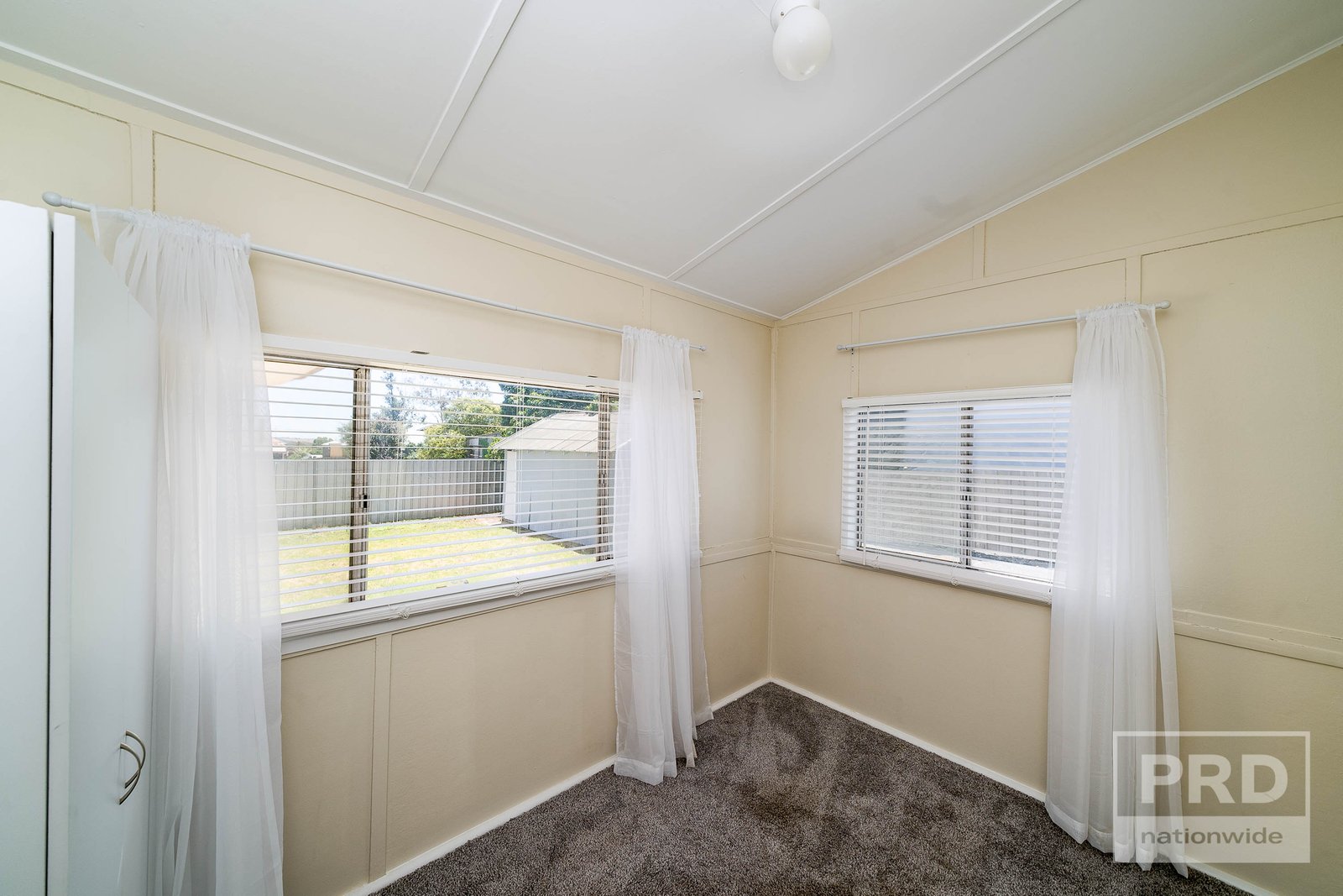 73 Urana Street TURVEY PARK 9