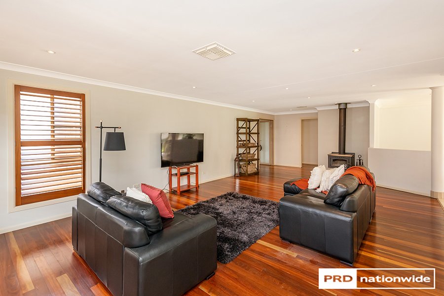 73 Warwick Road TAMWORTH 7