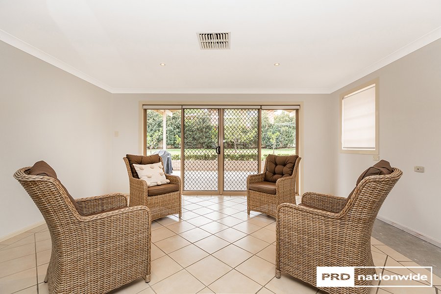 73 Warwick Road TAMWORTH 15