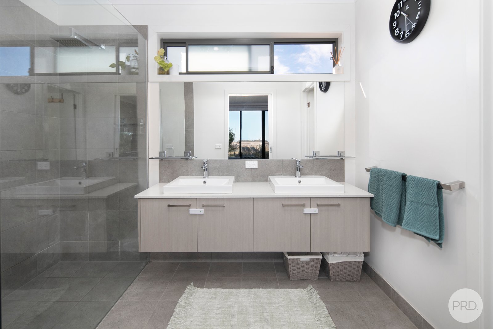 73 Whites Road CARDIGAN 9