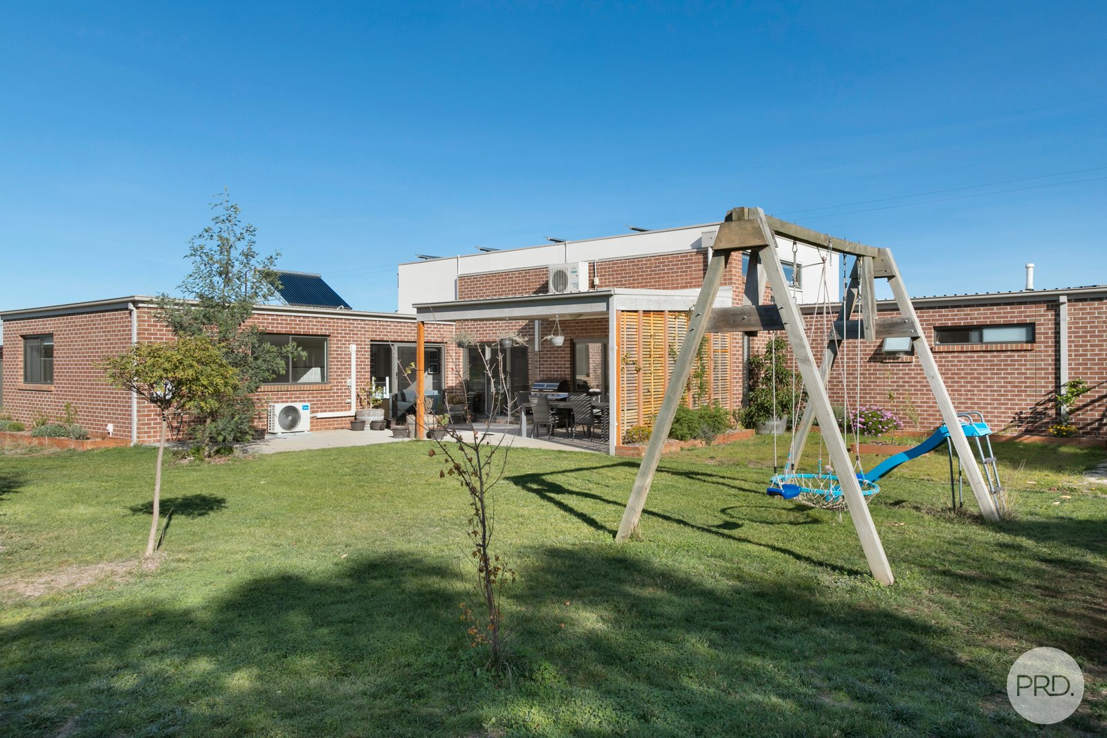 73 Whites Road CARDIGAN 16