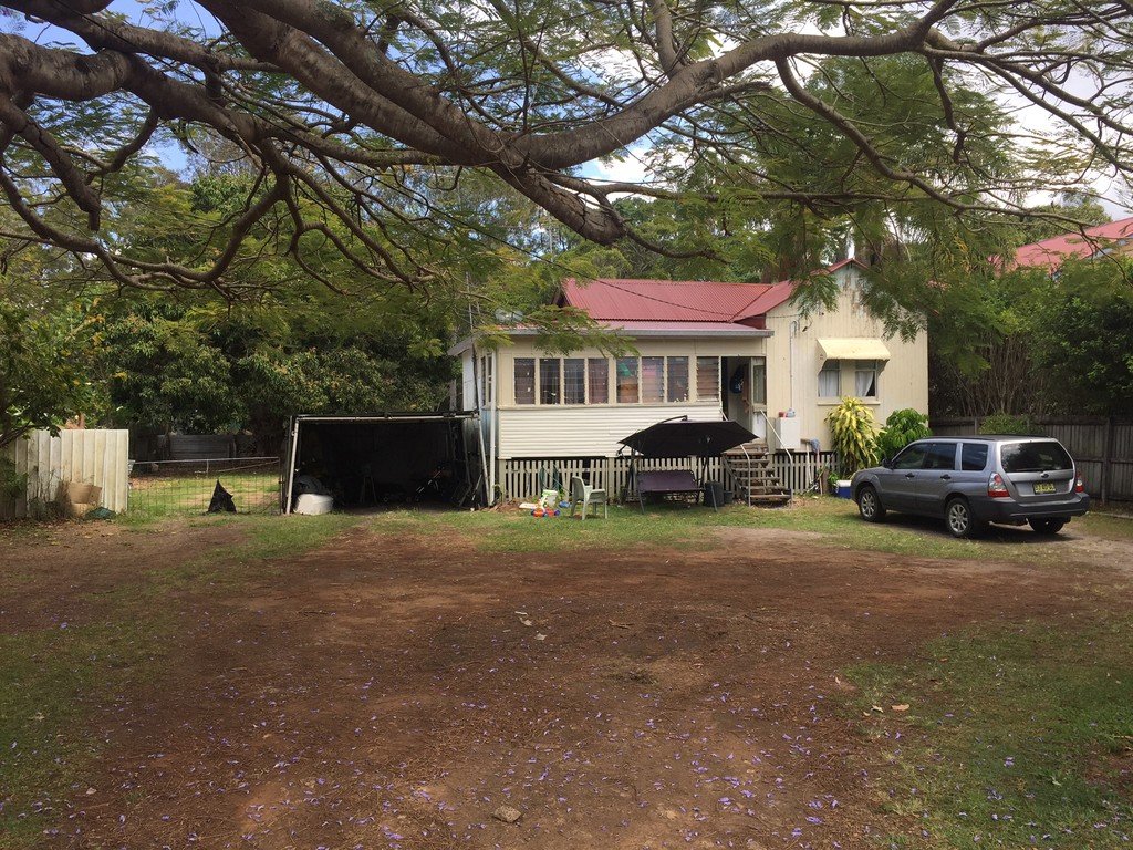 73 Wommin Bay Rd  CHINDERAH 1