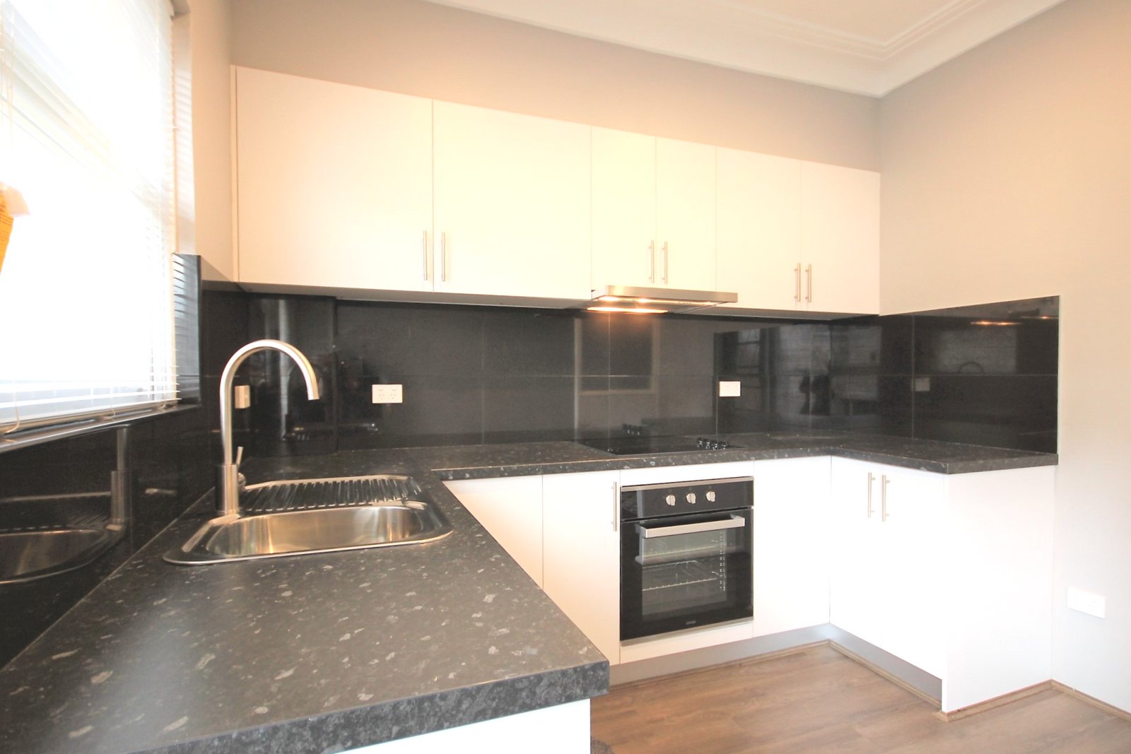7/30 Bembridge Street CARLTON 6