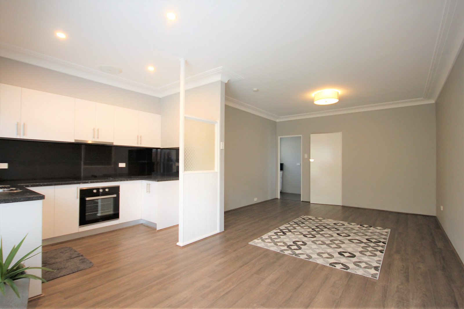 7/30 Bembridge Street CARLTON 8