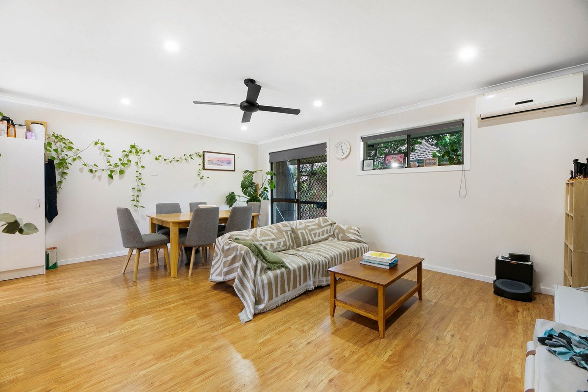 7/30 Burleigh Street Burleigh Heads 2