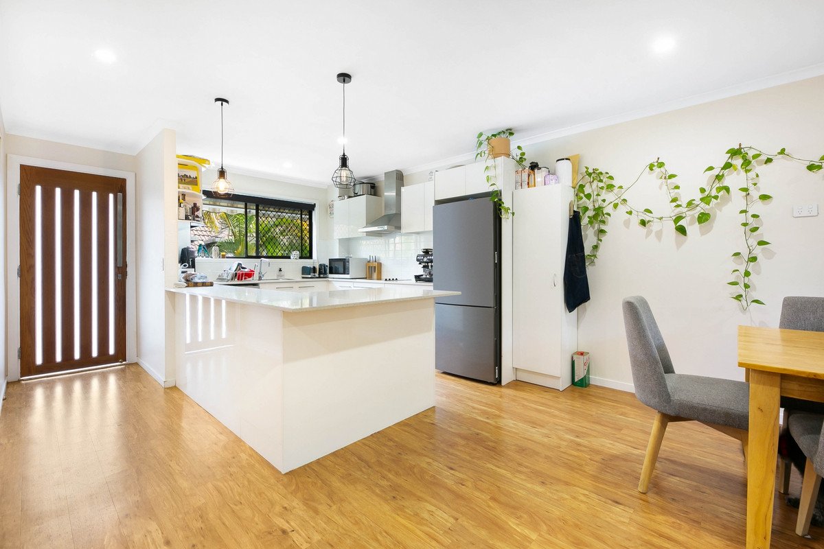 7/30 Burleigh Street Burleigh Heads 3